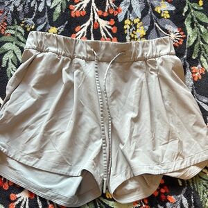 Mid rise lululemon shorts